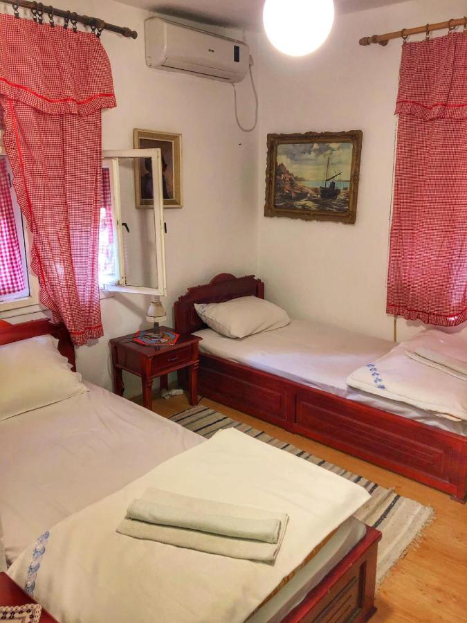 Etno Apartmani "Vlaska Kuca" Kladovo Bagian luar foto